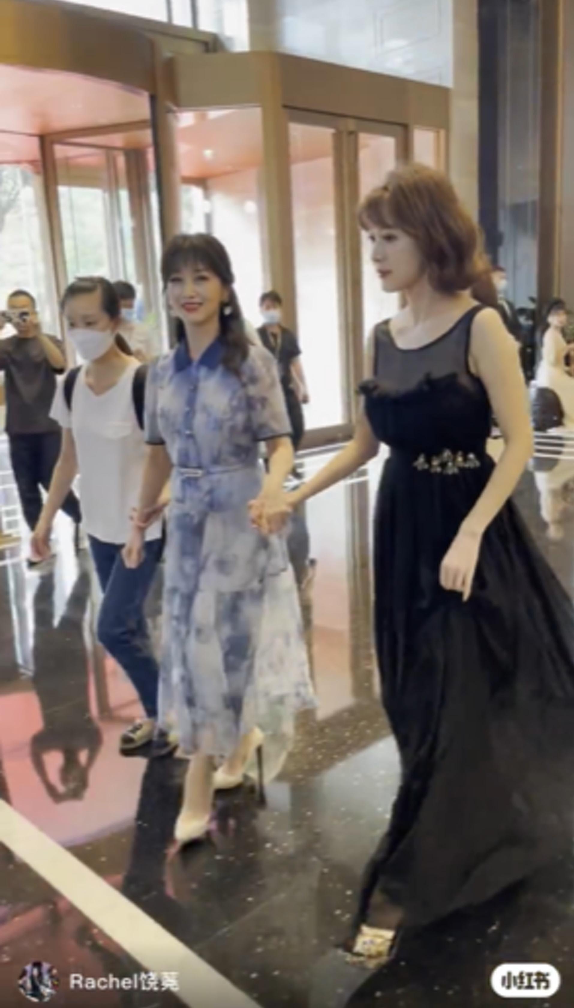 趙雅芝的真實狀態,震撼不少網民。