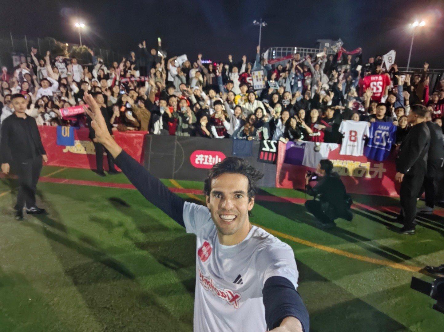 卡卡中國行令球迷非常滿足。(微博圖片)