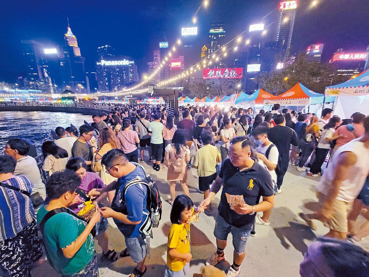 十一國慶|8天黃金周共110萬內地旅客訪港 未符疫前水平