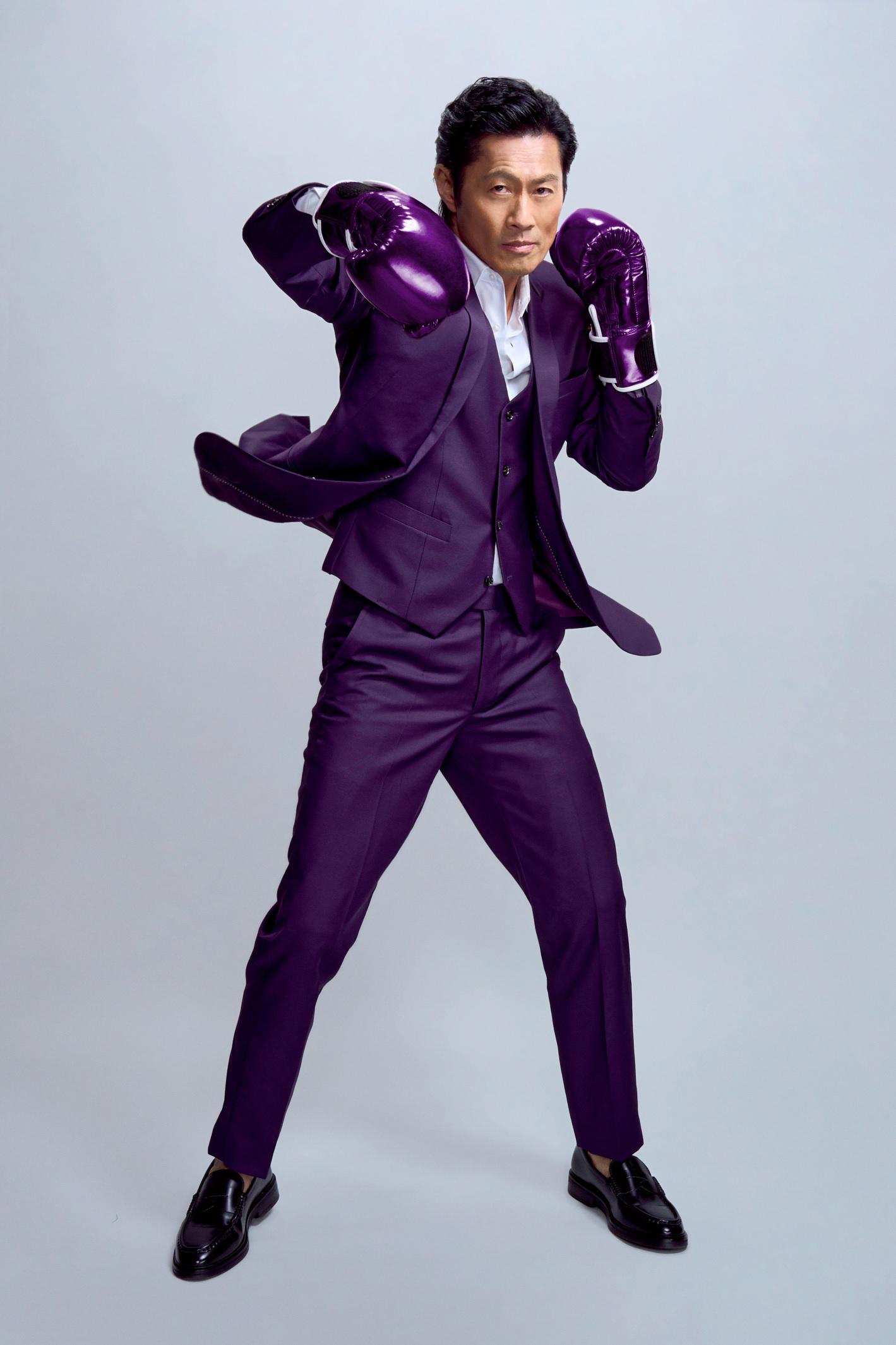 黃德斌再獲邀疫苗任代言人,為拍廣告定點加操。