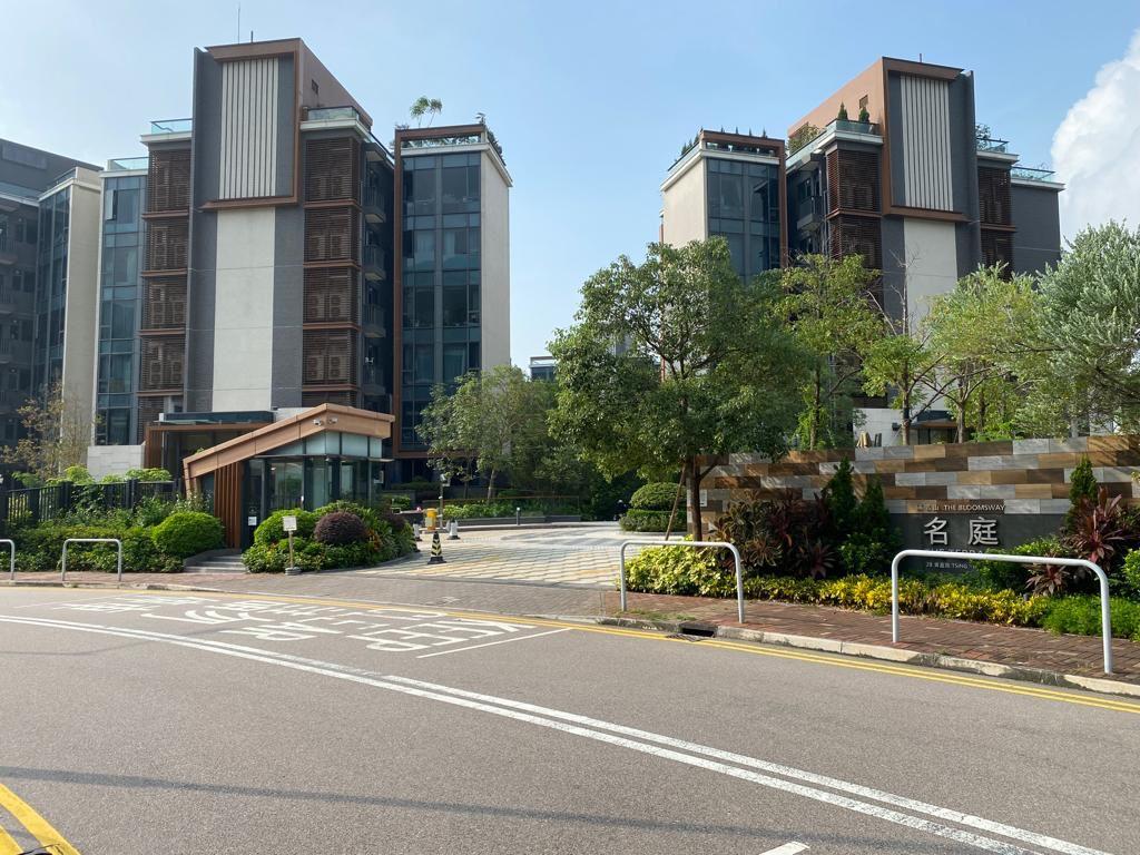 JPEX|據了解,警方今早在屯門滿明山再拘捕一名28歲人士,至今累計20人被捕。