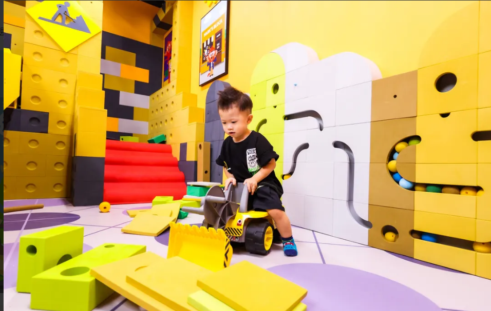 Kiztopia兒童室內遊樂場