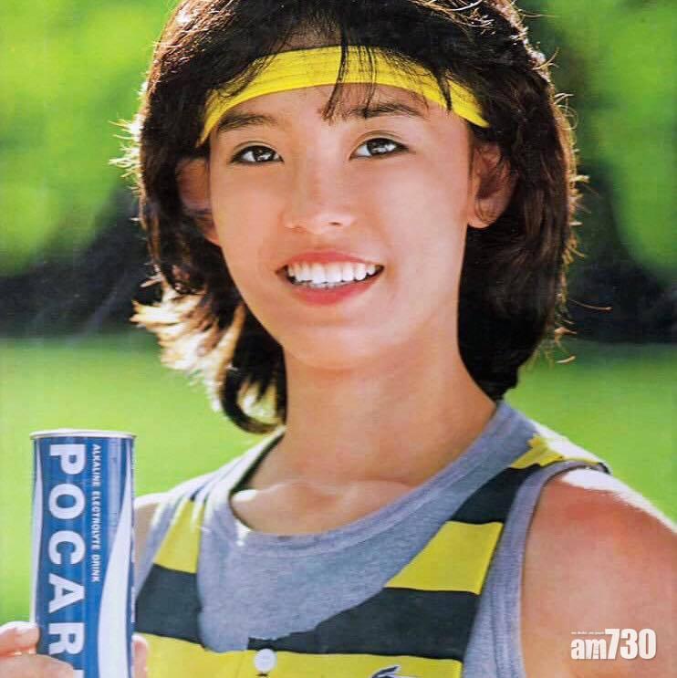 翁靜晶在越南出生,一歲移民香港