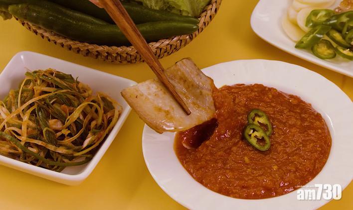 五花肉配上包飯醬的味道簡直一流。