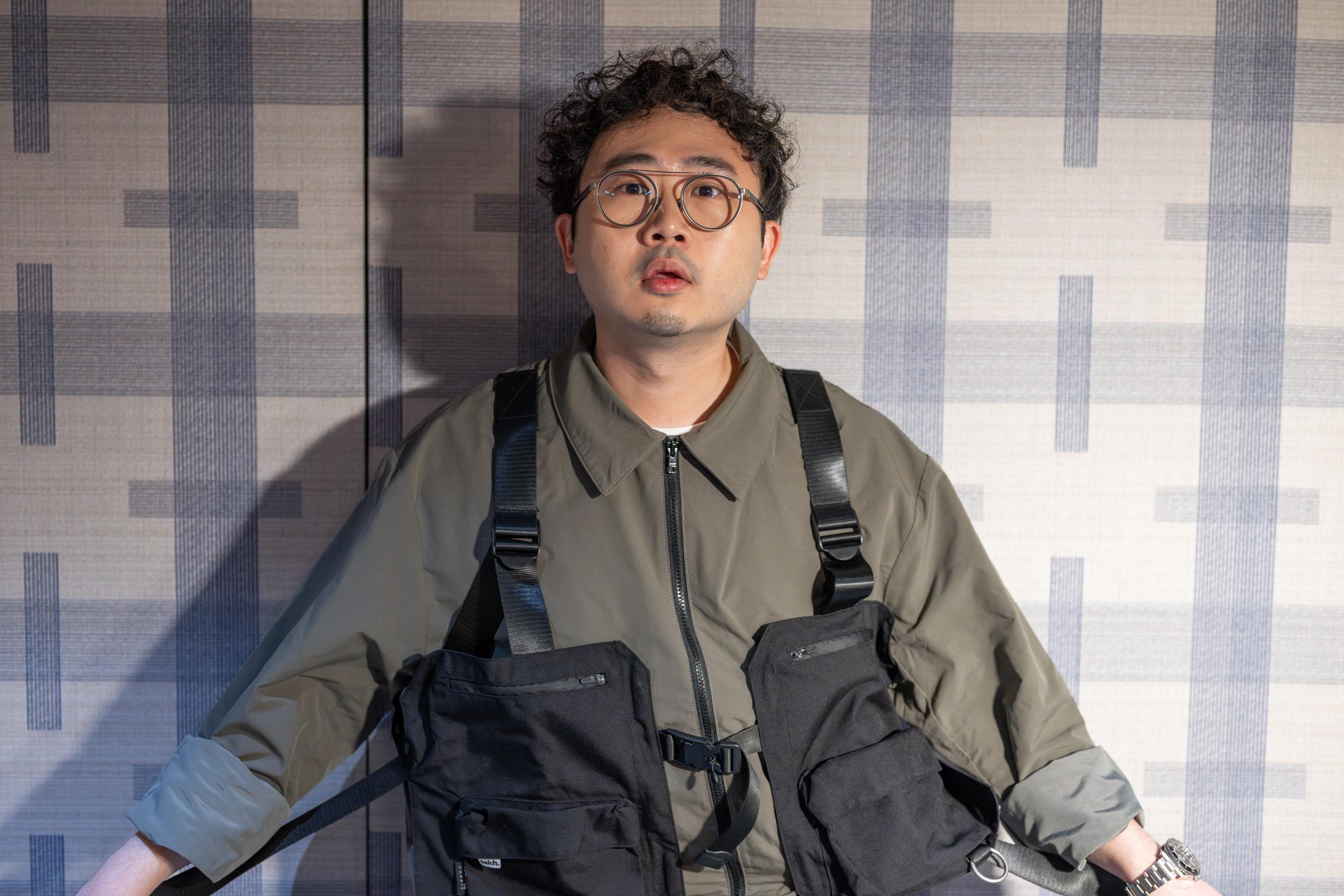 麥沛東笑言要進軍廣告界,靠睇劉俊謙IG學擺甫士。(陳奕釗攝)