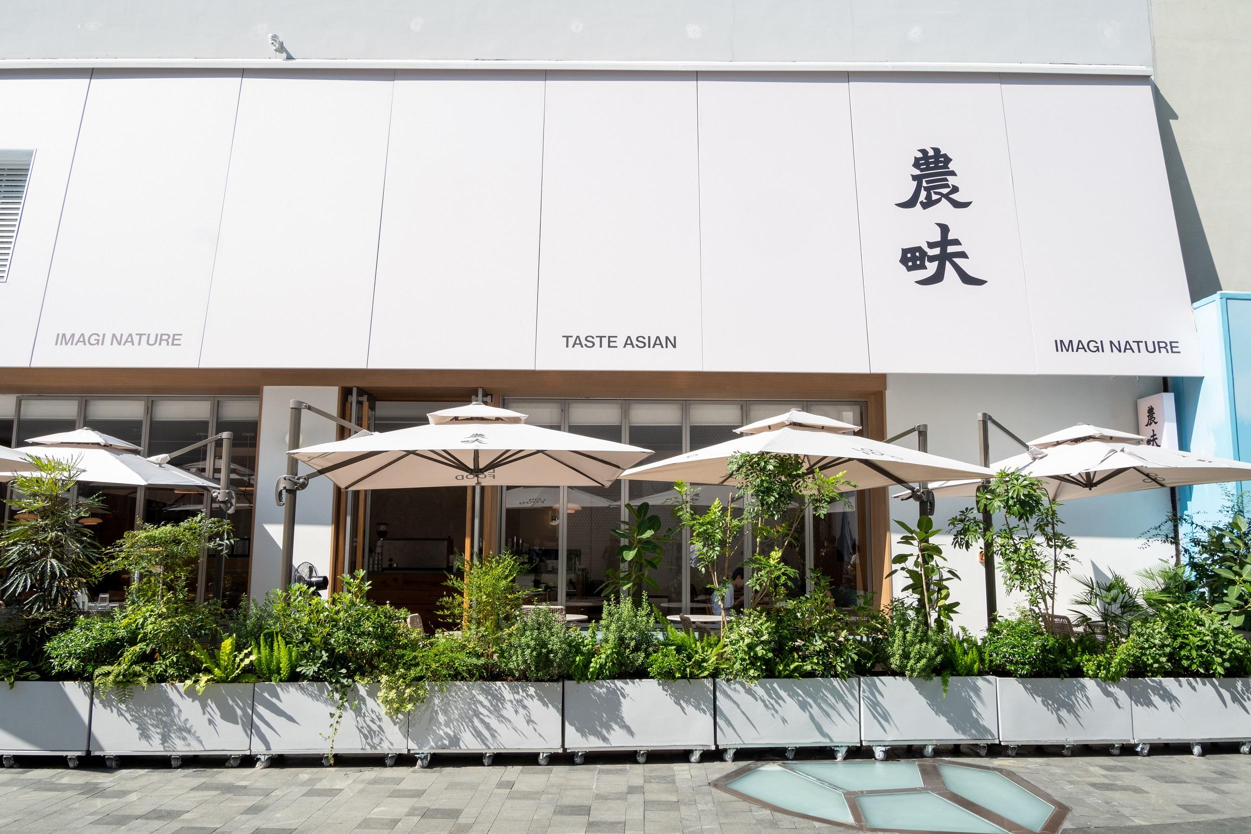 通開後不少港人北上消費。(陳奕釗攝)