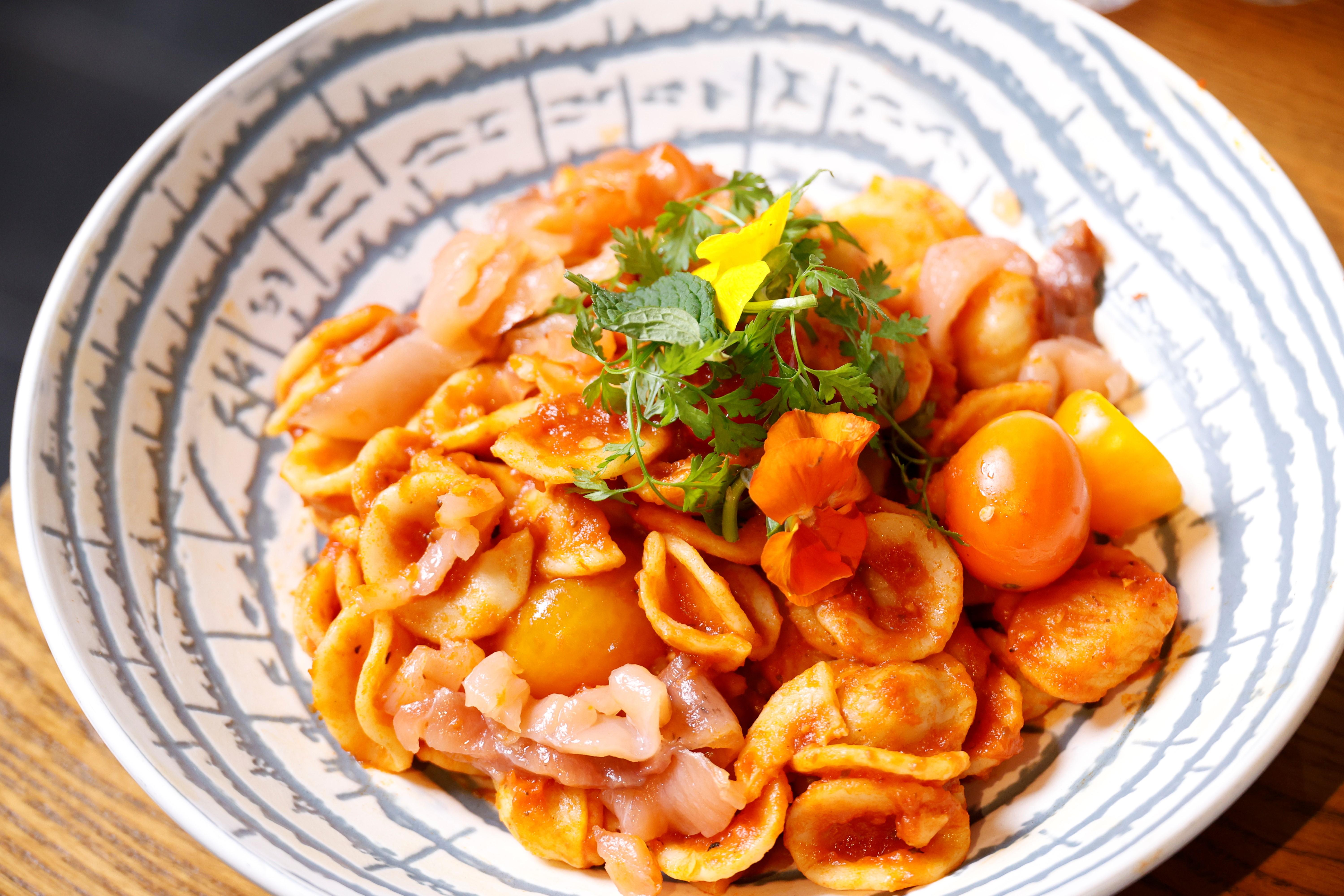 意式雜菌貓耳朵派對 (林俊源攝)