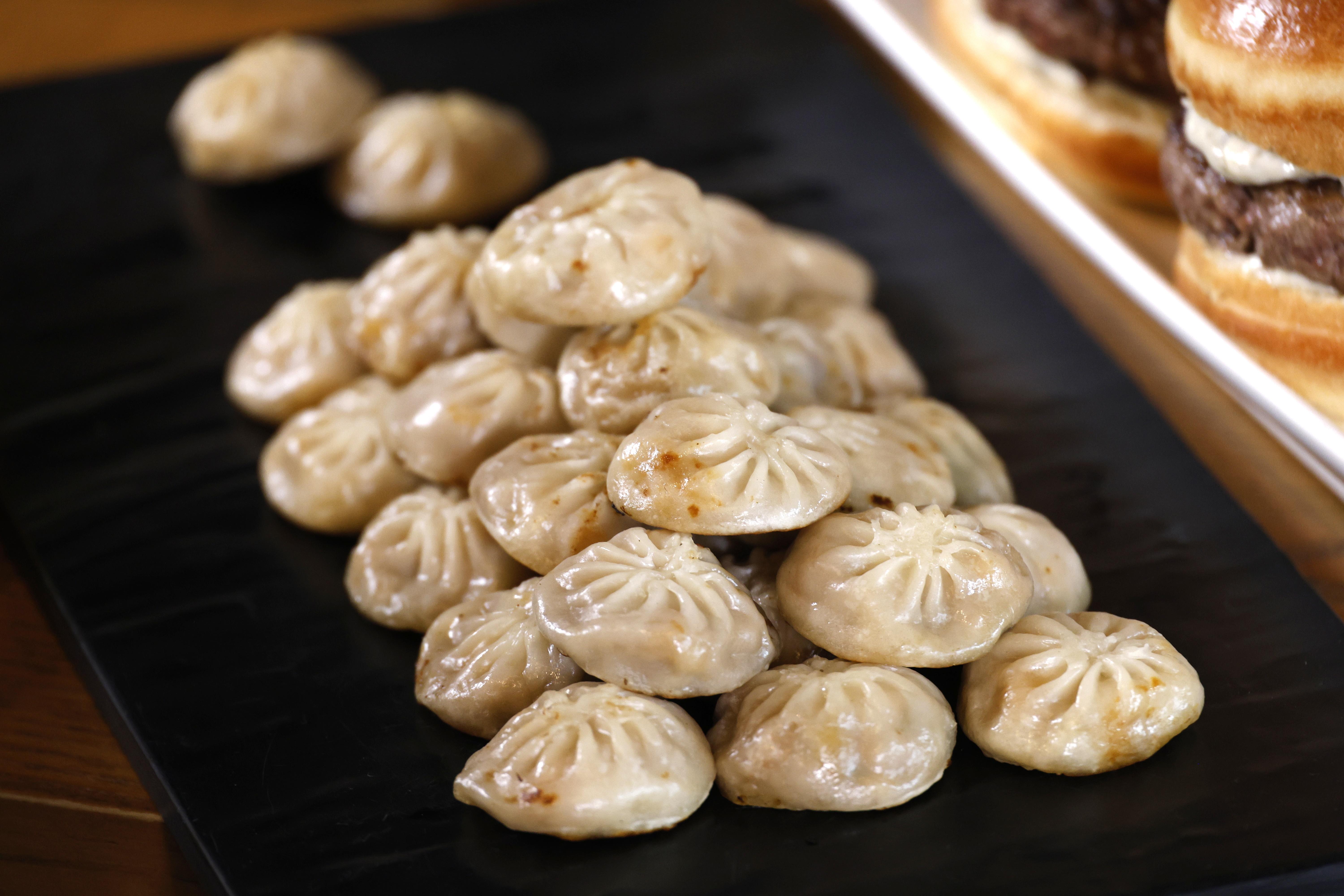 拇指生煎包 (林俊源攝)