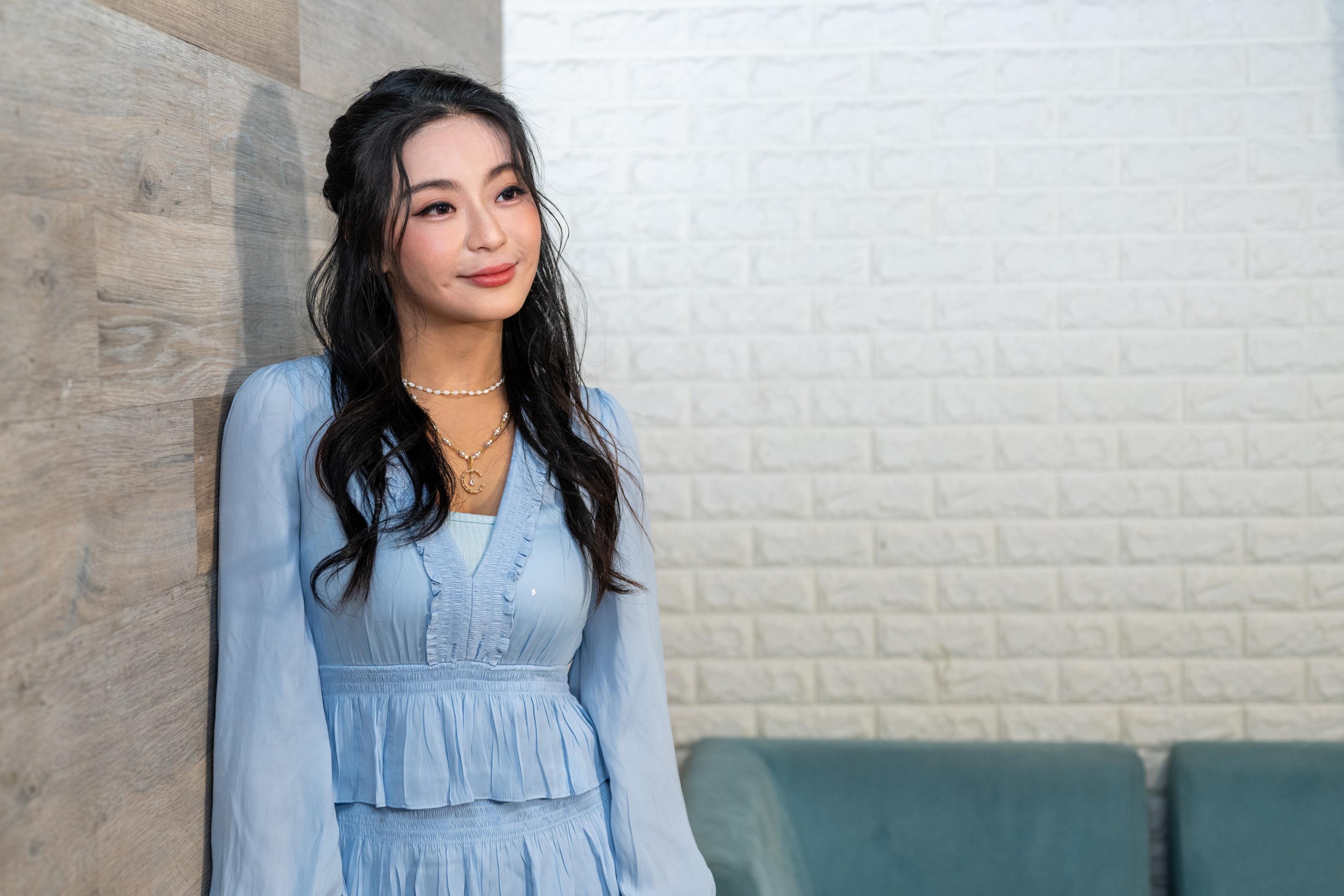 咖喱拍《無制限探險隊》難忘七日沒沖涼。(陳奕釗攝)