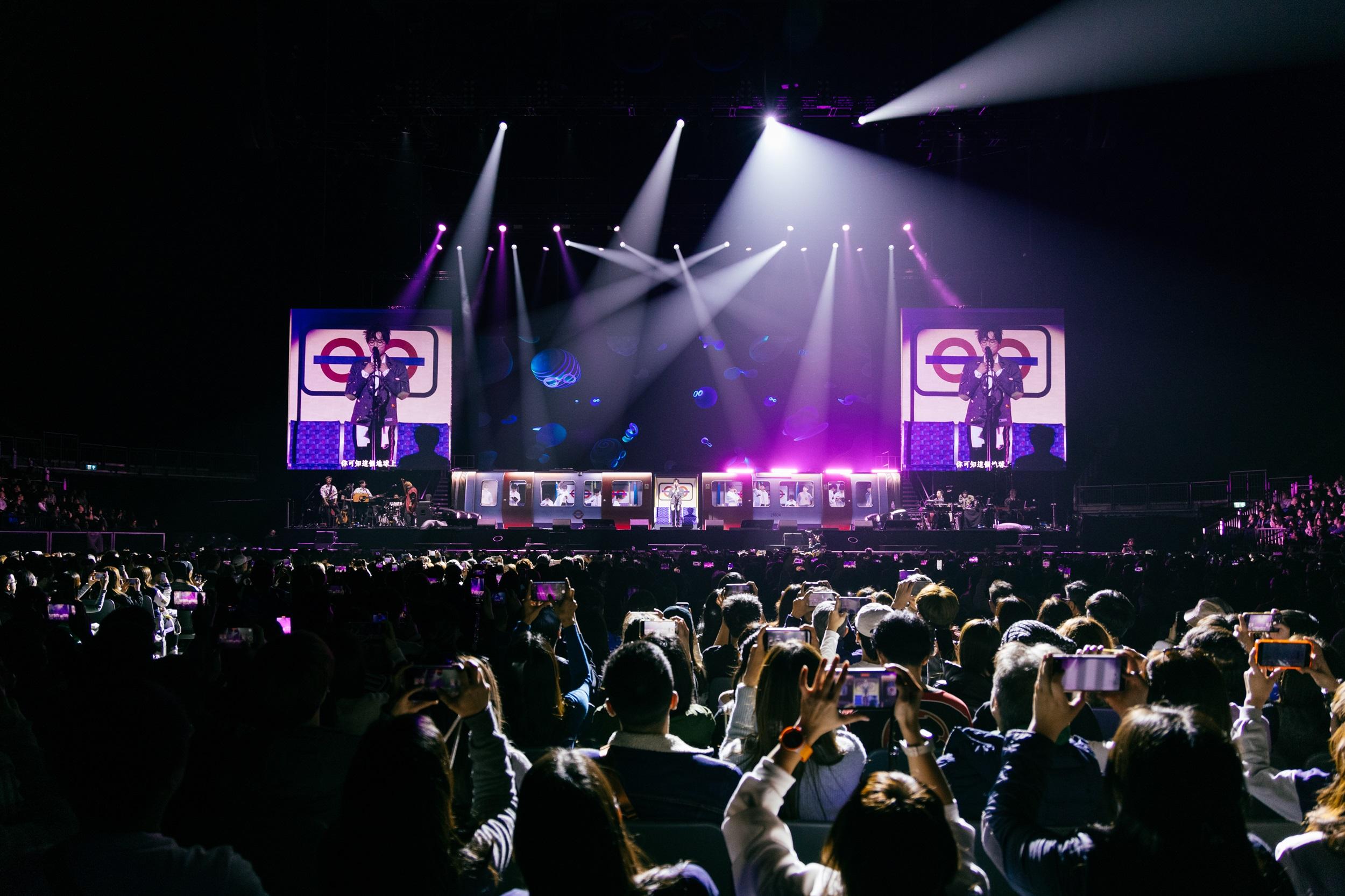 林家謙於英國倫敦O2 Arena舉行僅此一場的《L*underground 林家謙演唱會》