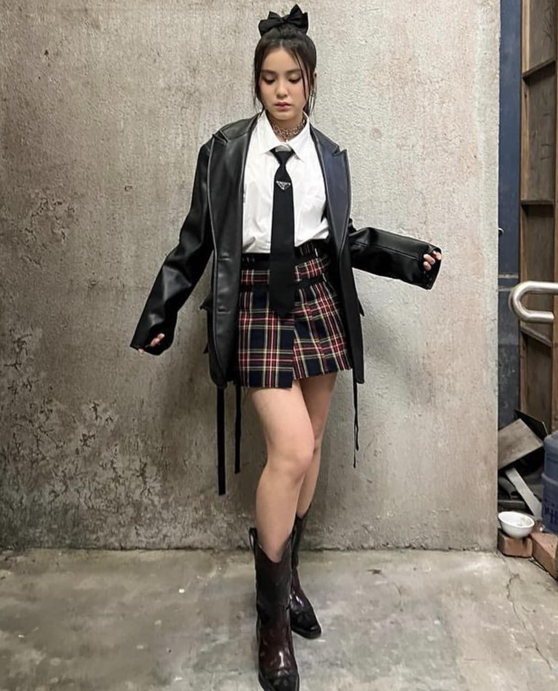 姚焯菲(Chantel)身高165cm。(Chantel IG)