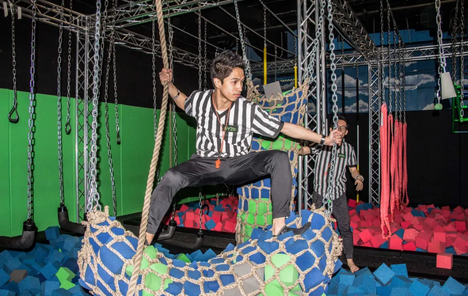 港島最大型室內彈床樂園 Ryze Hong Kong