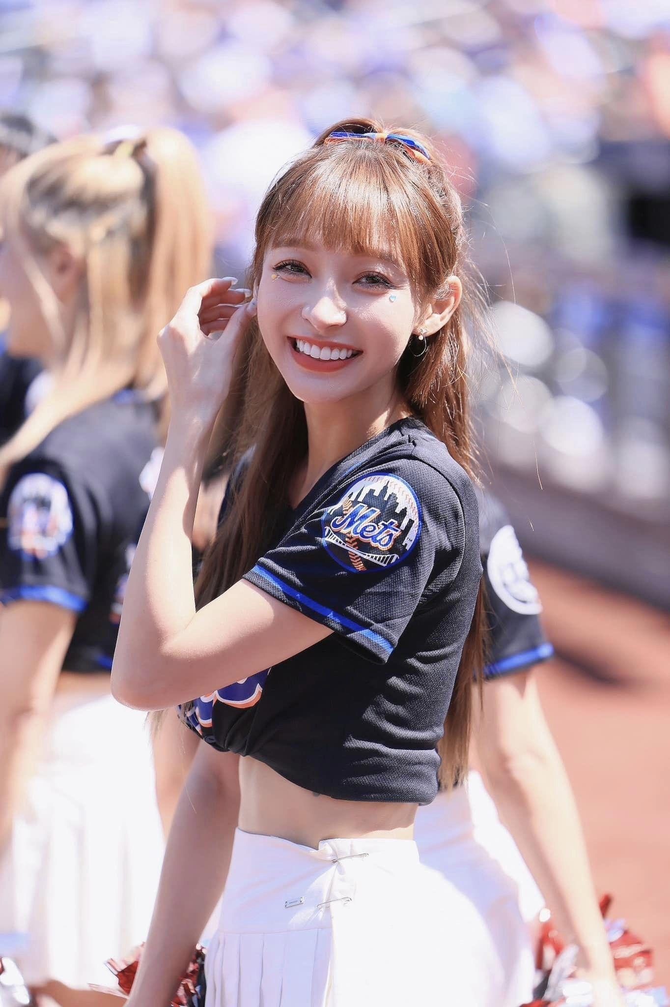 林襄是台灣的啦啦隊女神,IG Follwers近180萬(林襄IG)