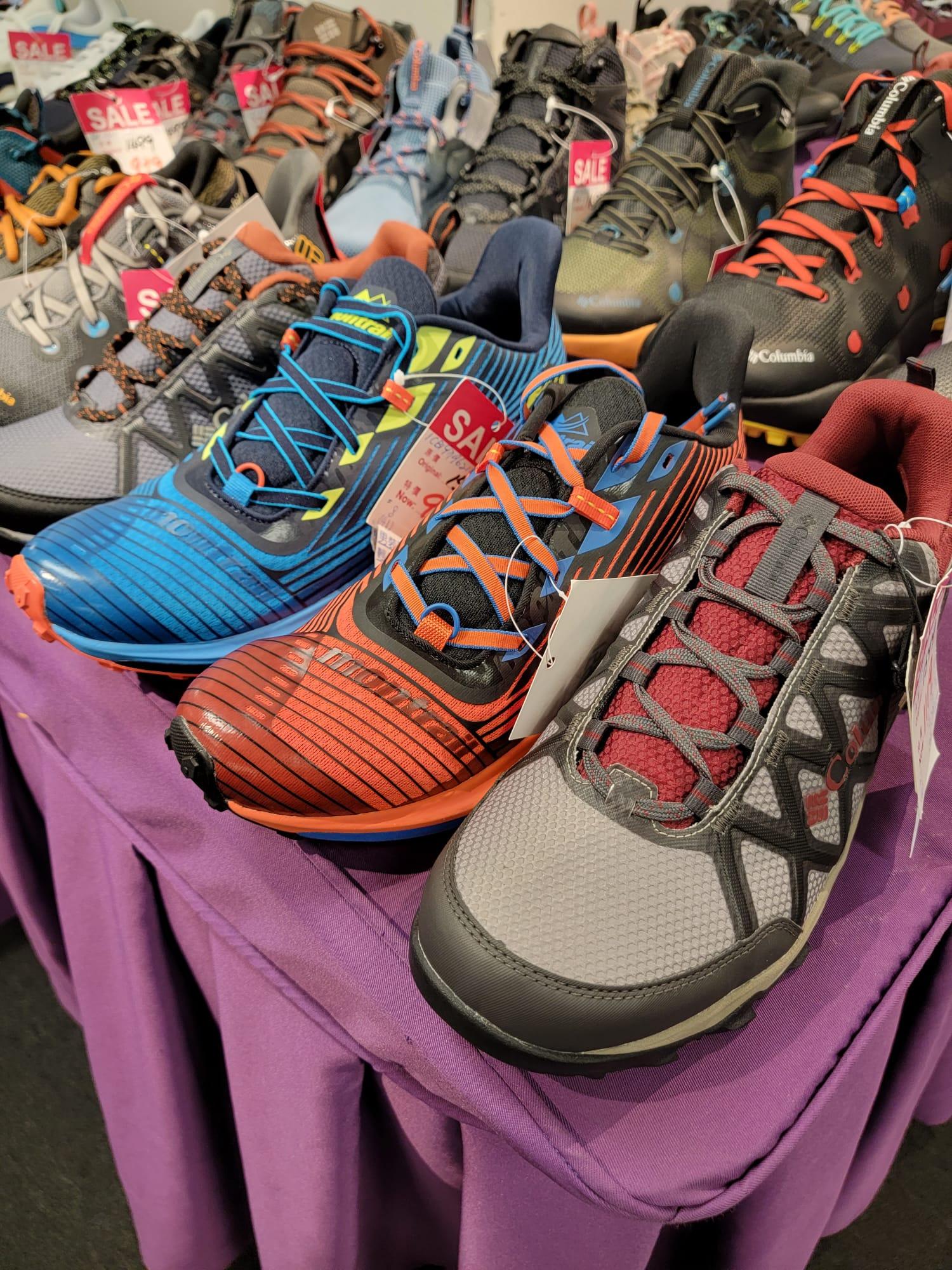 銅鑼灣開倉,行山鞋減價(時代廣場展銷集FB)