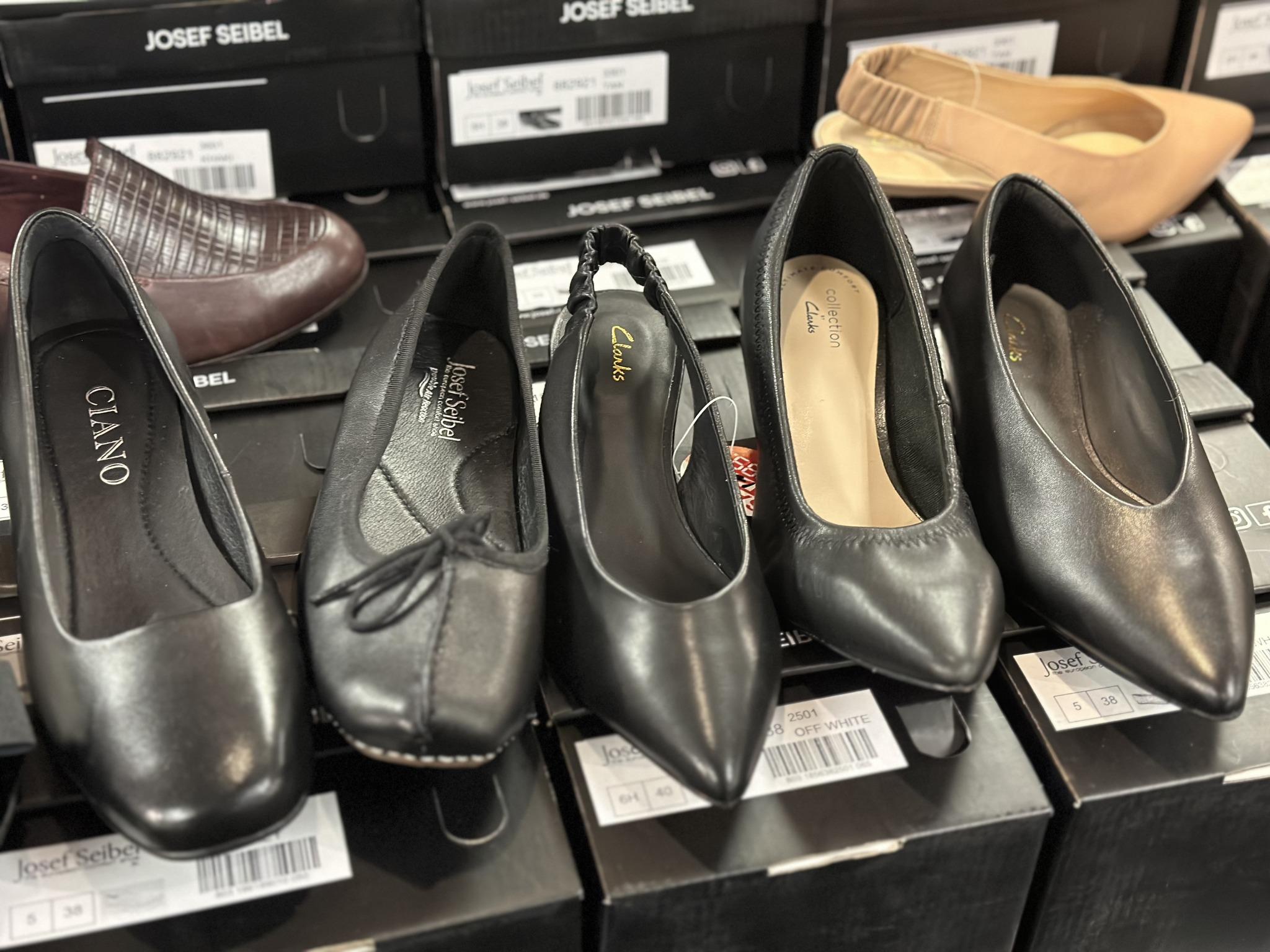 銅鑼灣開倉,Clarks鞋減價(時代廣場展銷集FB)