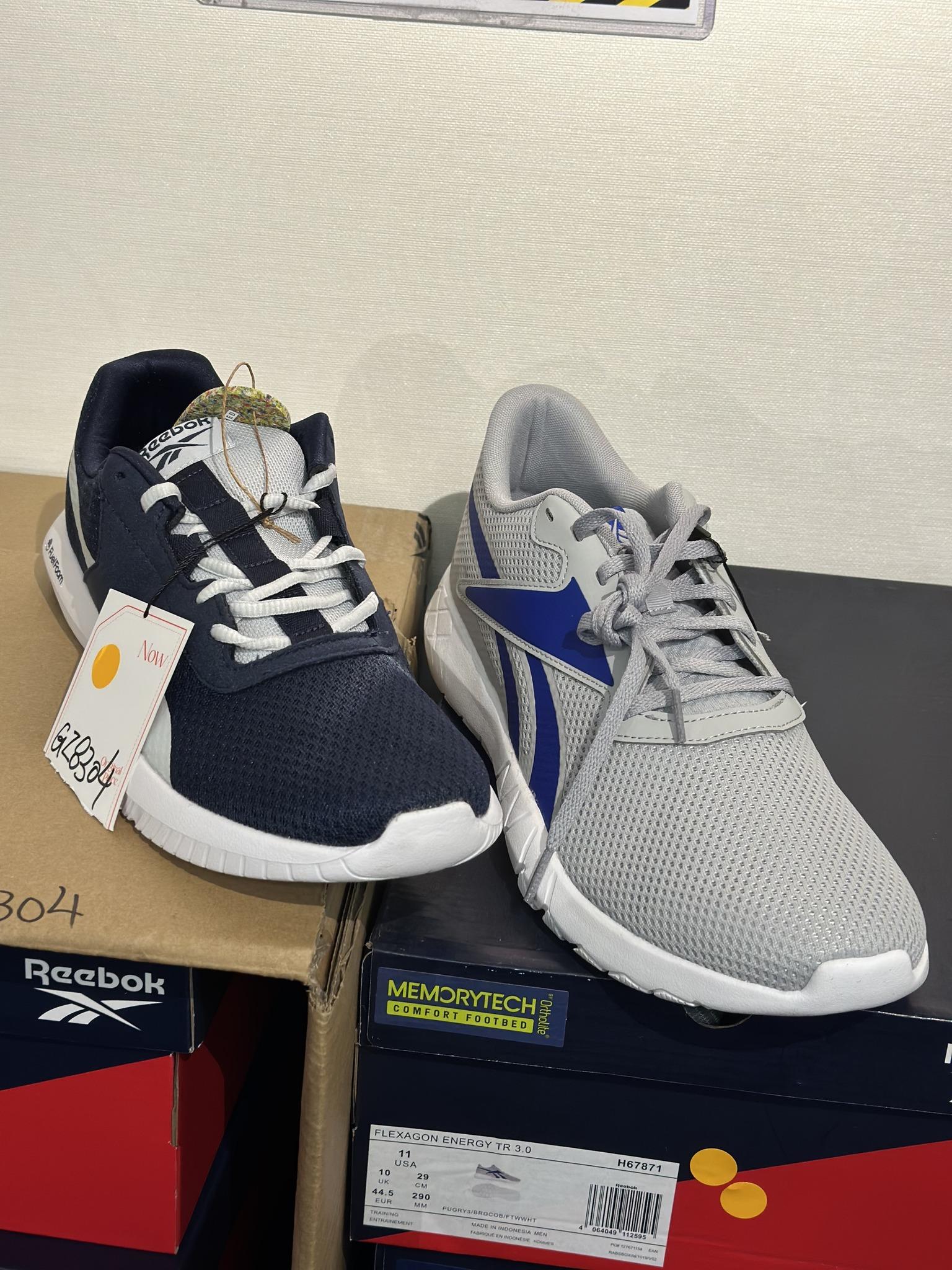 銅鑼灣開倉,運動鞋減價(時代廣場展銷集FB)