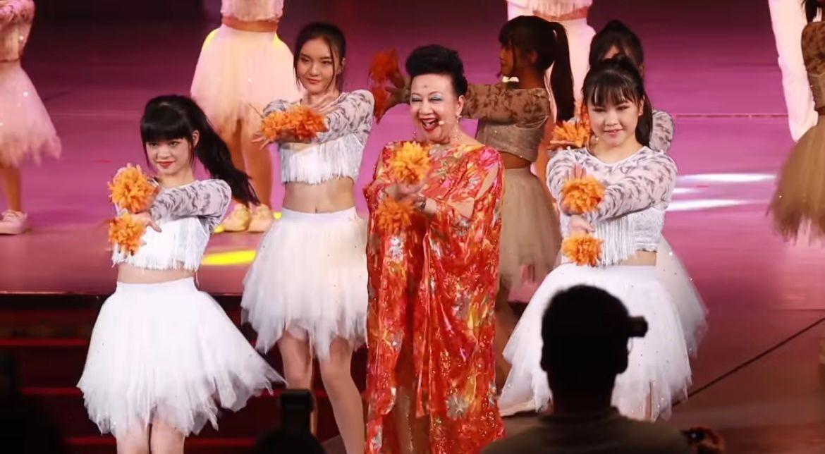 薛家燕都曾跳過開花舞(sitkayinhk IG 影片截圖)