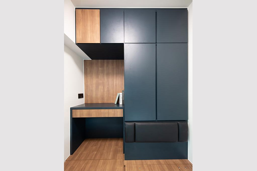 睡房用色同樣沿用霧藍色