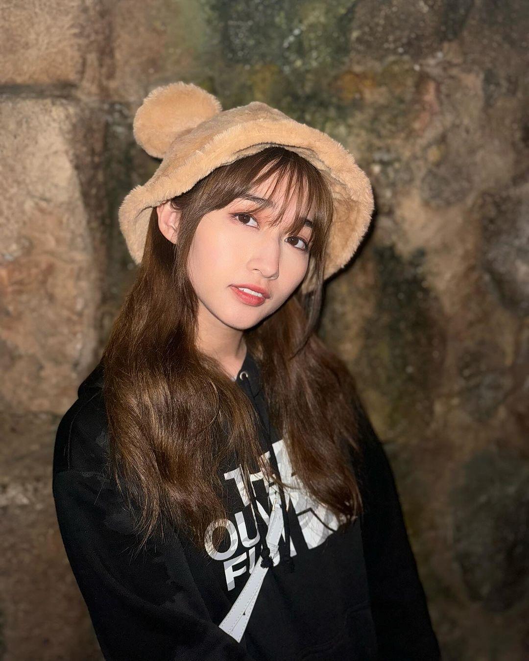 曹銦玲Natalie因hands up被網民大讚(曹銦玲IG)