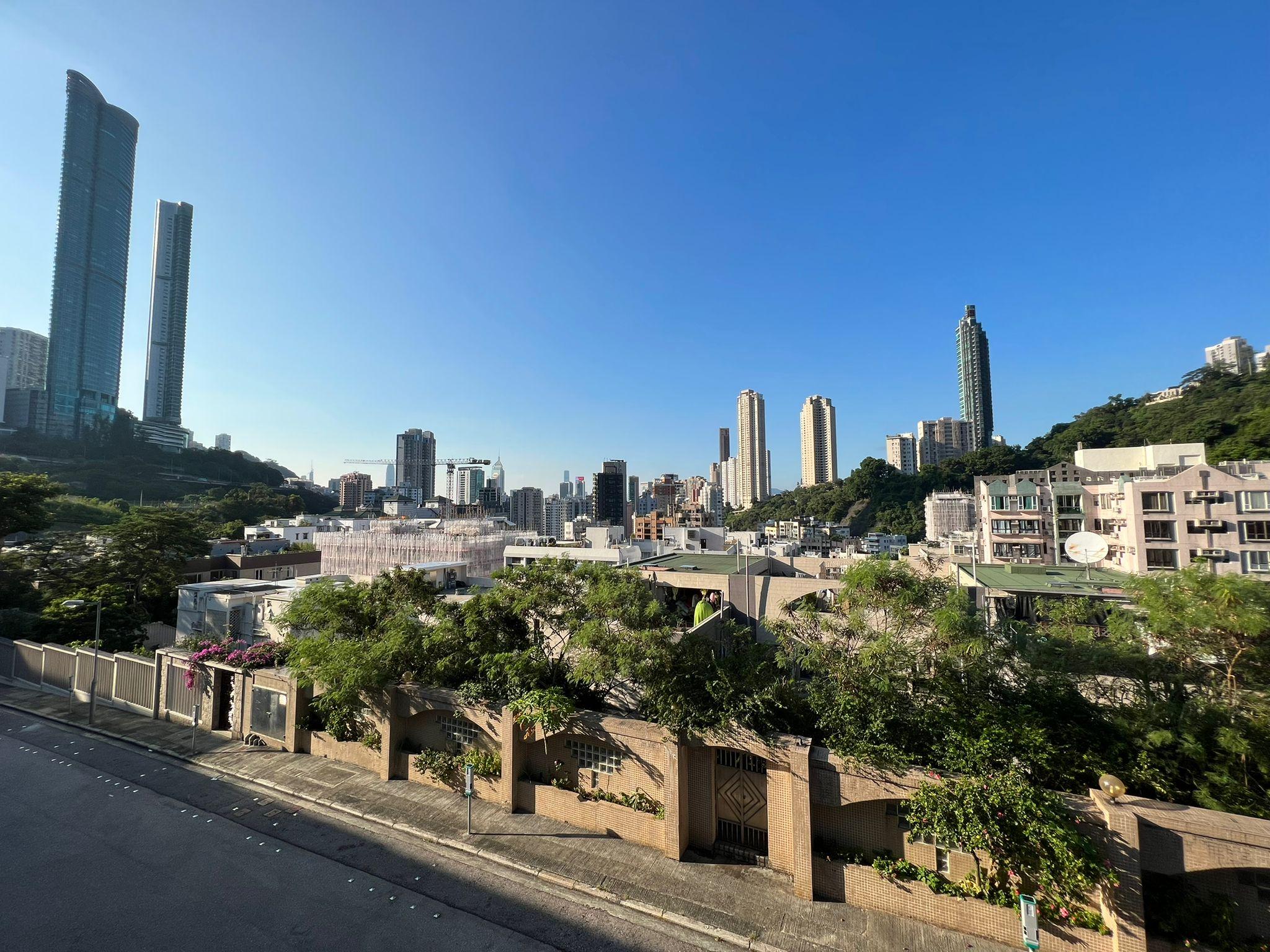 物業附近一帶環境清幽寧靜。