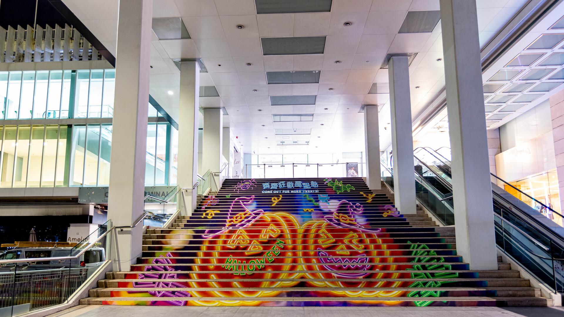 各個景點均有萬聖節裝飾。(旅發局提供)