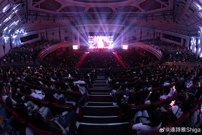 連詩雅演唱會廣州站開鑼(連詩雅微博)
