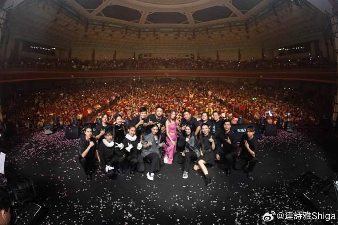 連詩雅演唱會廣州站開鑼(連詩雅微博)