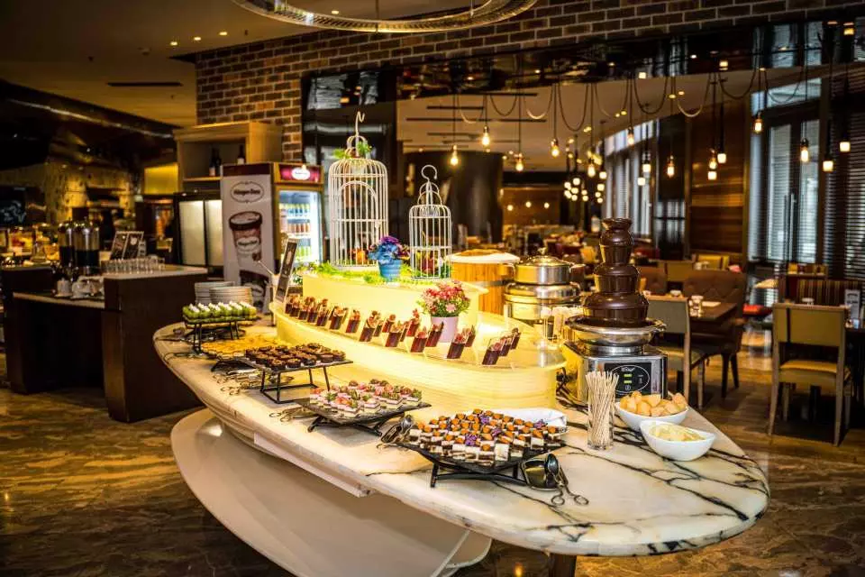 提供多款甜品包括Haagen-Dazs雪糕