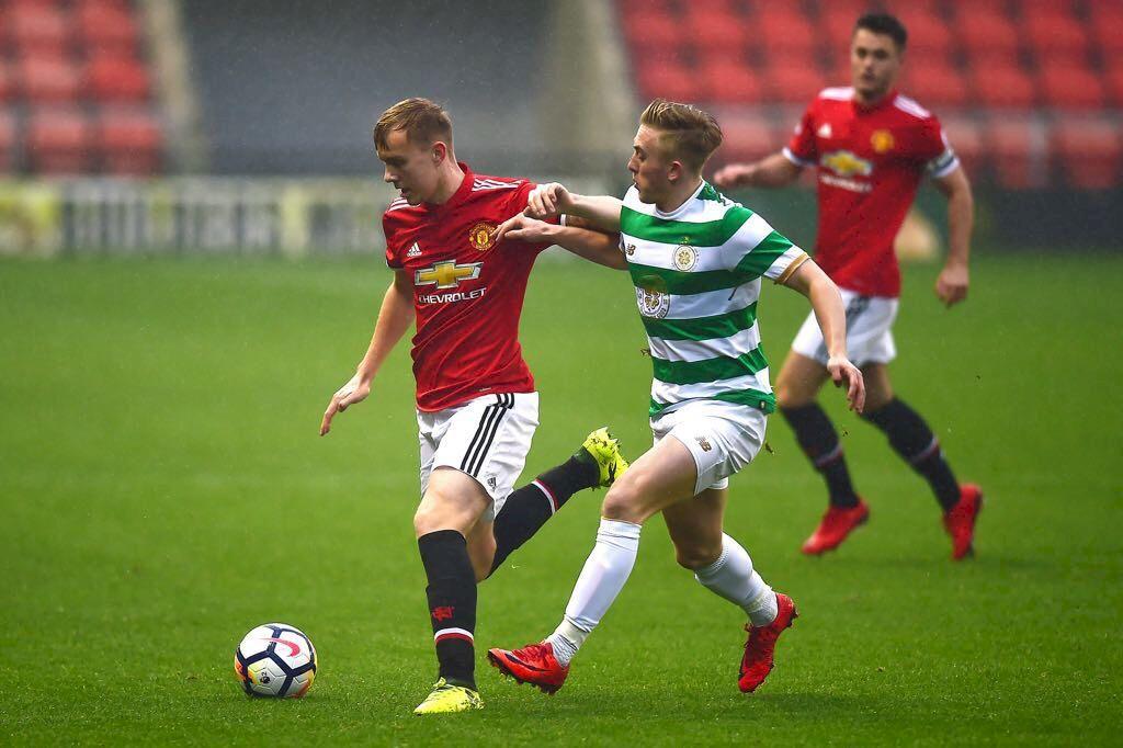 查理史葛6歲加入英超勁旅曼聯青訓系統,2014年被提拔上曼聯U18青年軍。(資料圖片)