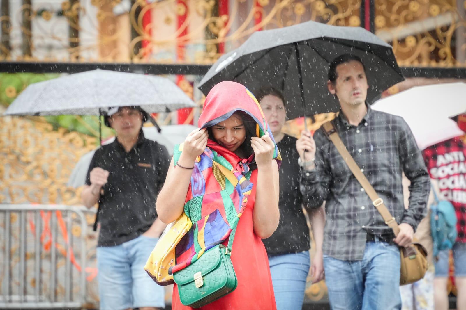 颱風小犬|小犬奇襲香港,帶來普遍的大雨。(資料圖片/李睿哲攝)