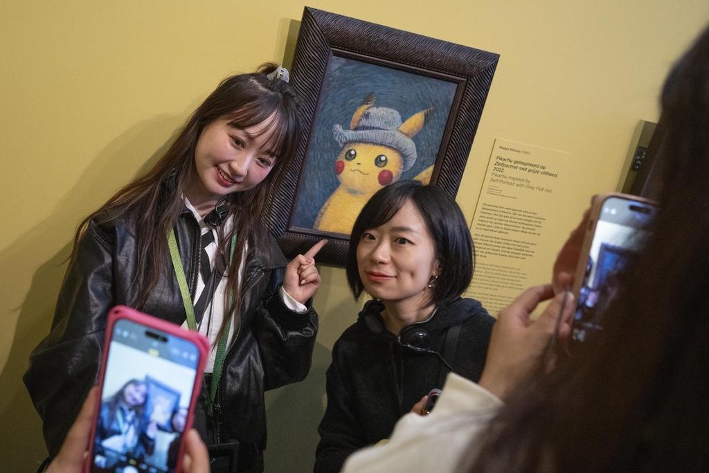 梵高美術館舉辦寶可夢展。(美聯社)