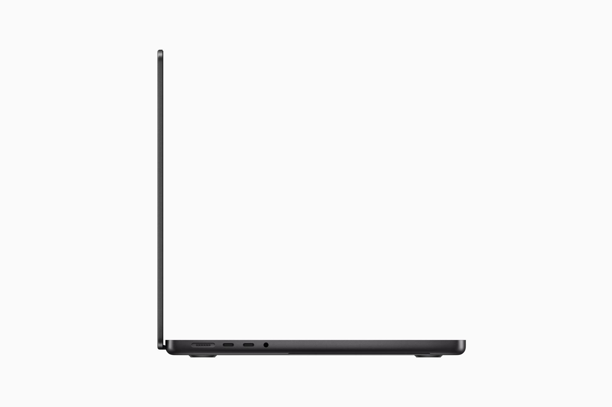 配備 M3 的 14 吋 MacBook Pro 售價由 HK$ 12,999 起,教育版售價由 HK$ 12,199 起;配備 M3 Pro 的 14 吋 MacBook Pro 售價由 HK$ 15,999 起,教育版售價由 HK$ 14,799 起;16 吋 MacBook Pro售價由 HK$ 19,999 起,教育版售價由 HK$ 18,399 起。
