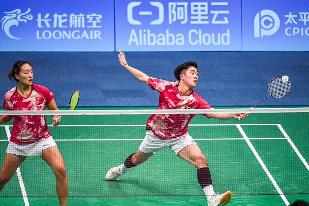 香港羽毛球混雙組合鄧俊文與謝影雪。(港協暨奧委會圖片)