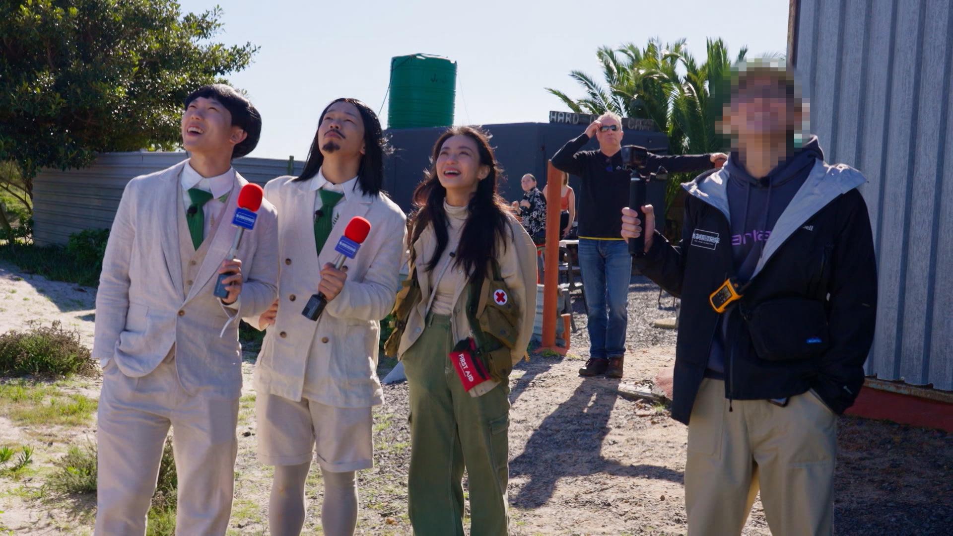 Marco與程人富以騎呢形象擔任《無制限探險隊》主持。