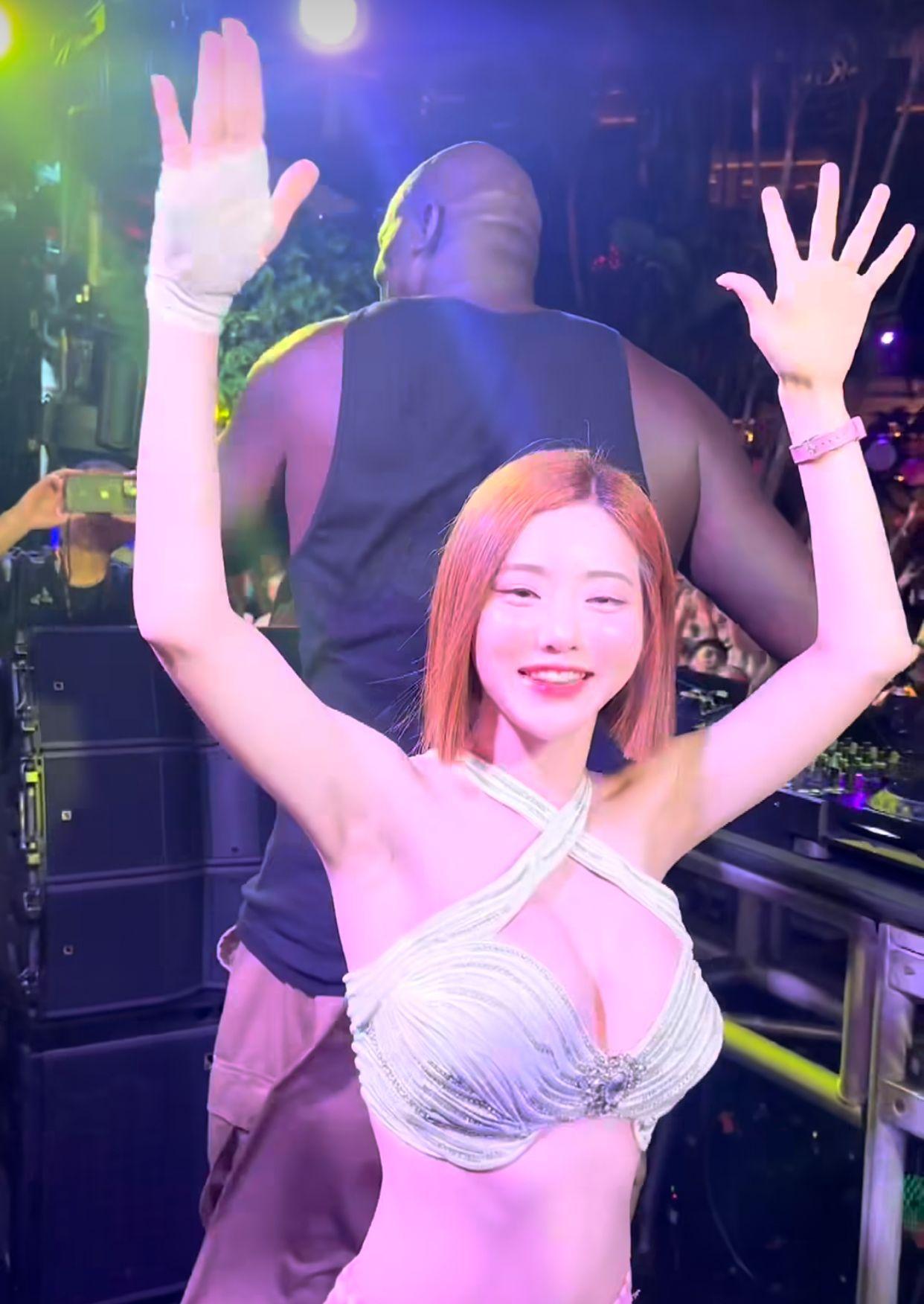 DJ SODA昨日貼出在澳門的影片。