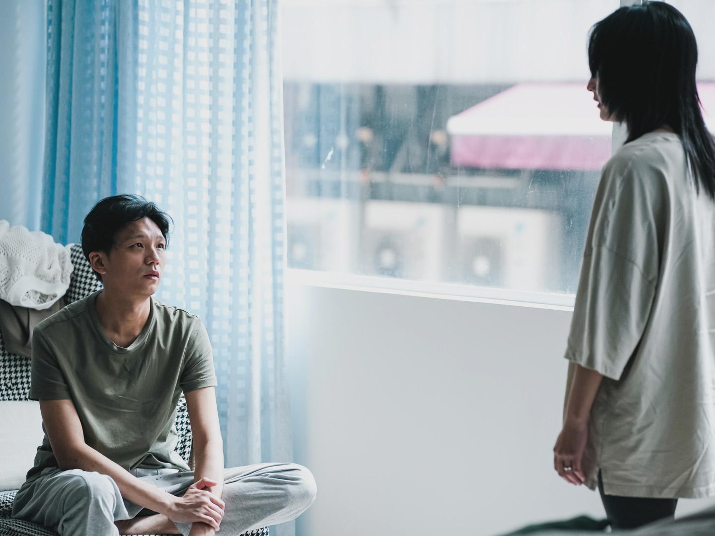 盧鎮業與陳漢娜在《年少日記》演夫妻,要在兩日內經歷結婚懷孕離婚到重逢。