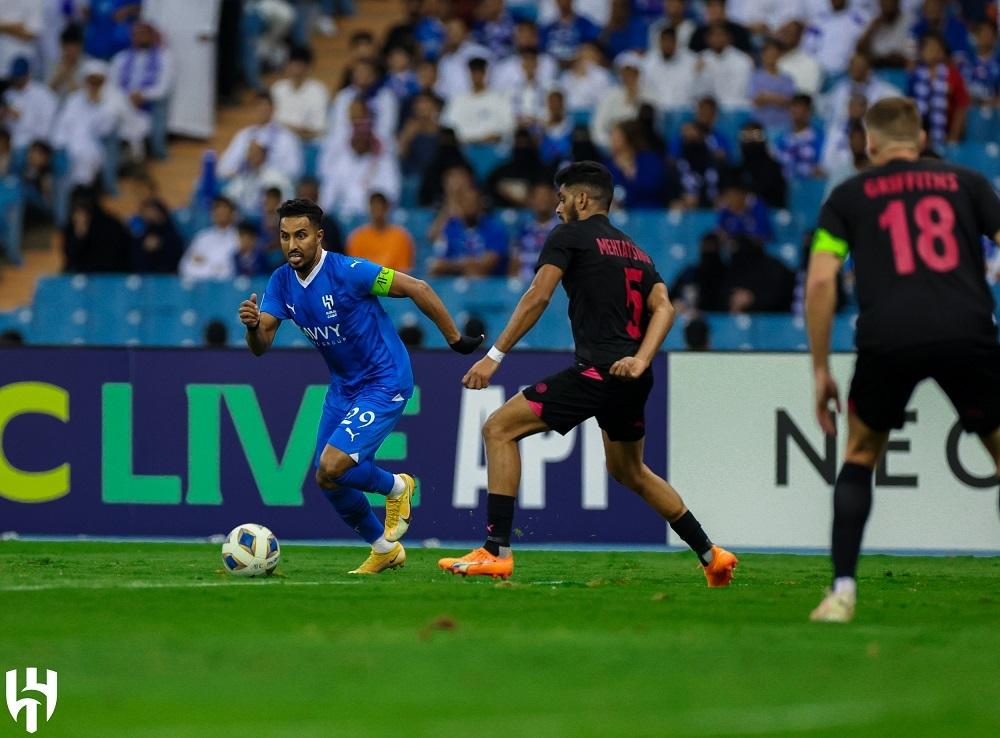 希拉爾大勝孟買城6:0。(希拉爾X)