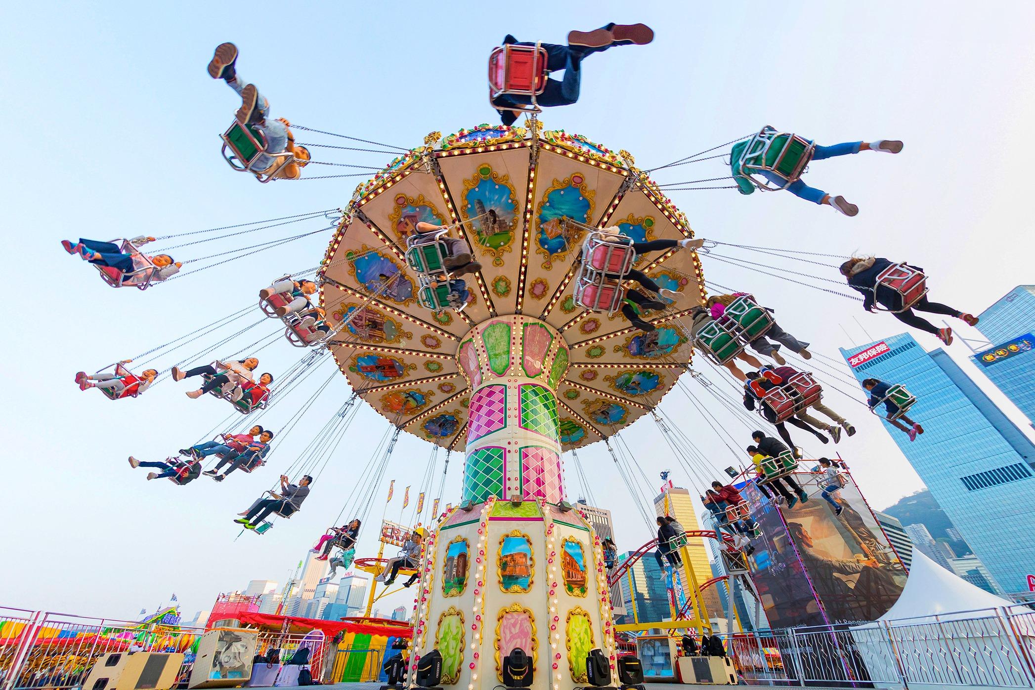 聖誕好去處|《AIA友邦嘉年華》年尾開鑼 多款機動遊戲/攤位遊戲/雜技表演 門票公開發售低至$125