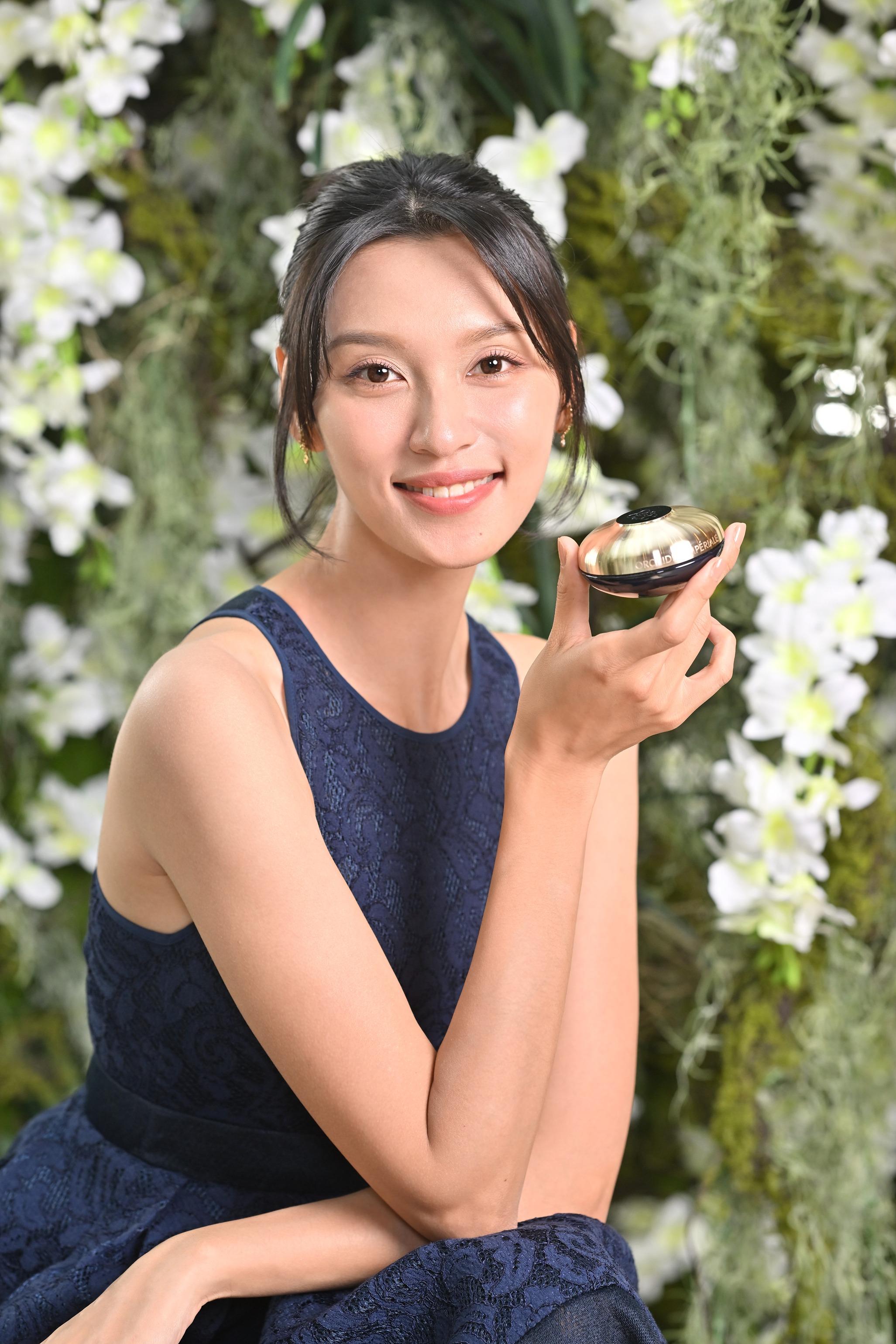 御庭蘭花極緻全效修護豐盈乳霜 $4,250/50ml、補充裝 $3,600/50ml