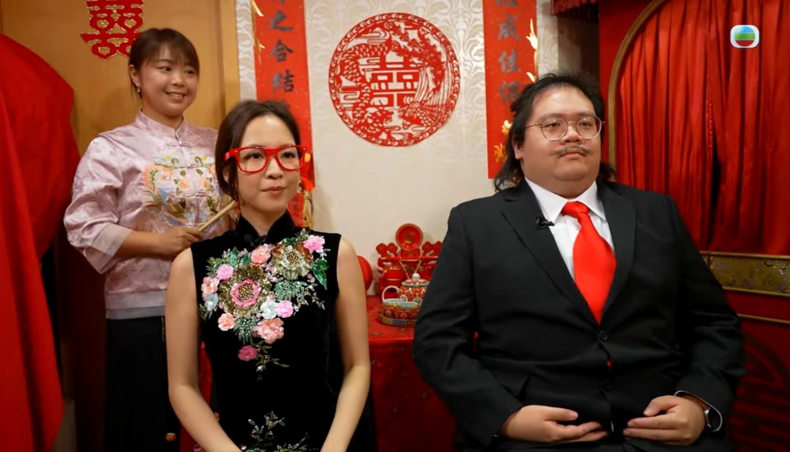 安德尊與宋芝齡在《流行都市》「拜堂結婚」,從中學習中式婚禮習俗及禁忌(《流行都市》截圖)