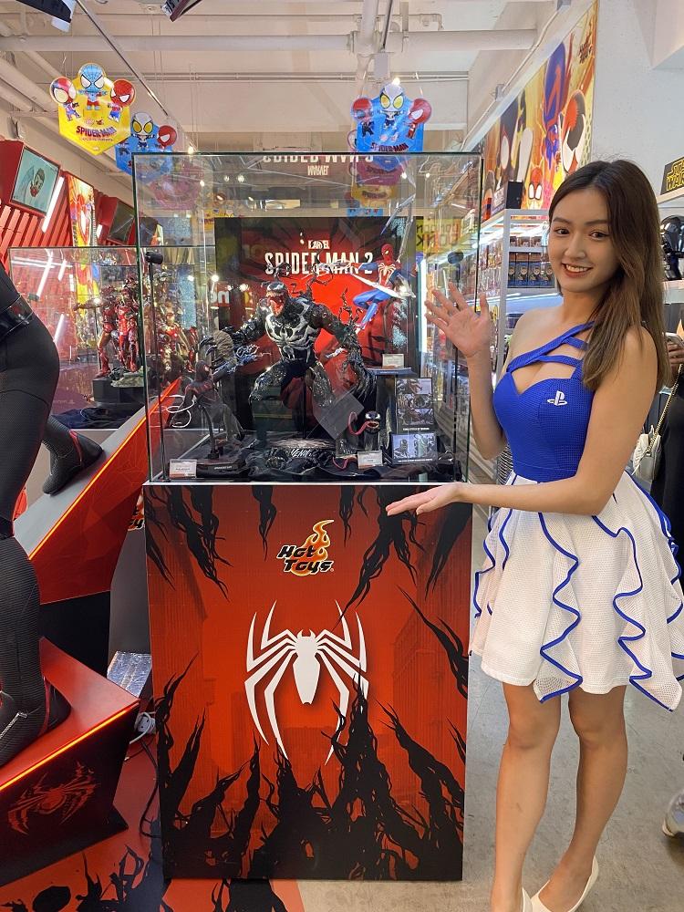 最新發佈的Venom 1:6比例珍藏人偶作全球首次展出。