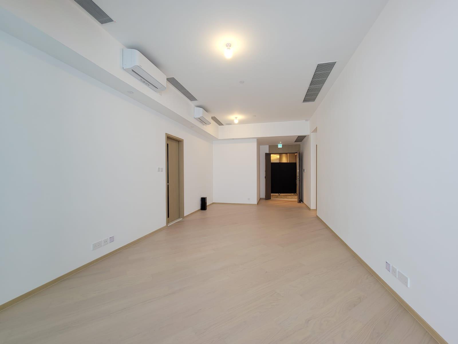 凱和山|第2座15樓E室為藍本搭建的無改動示範單位。(鍾式明攝)