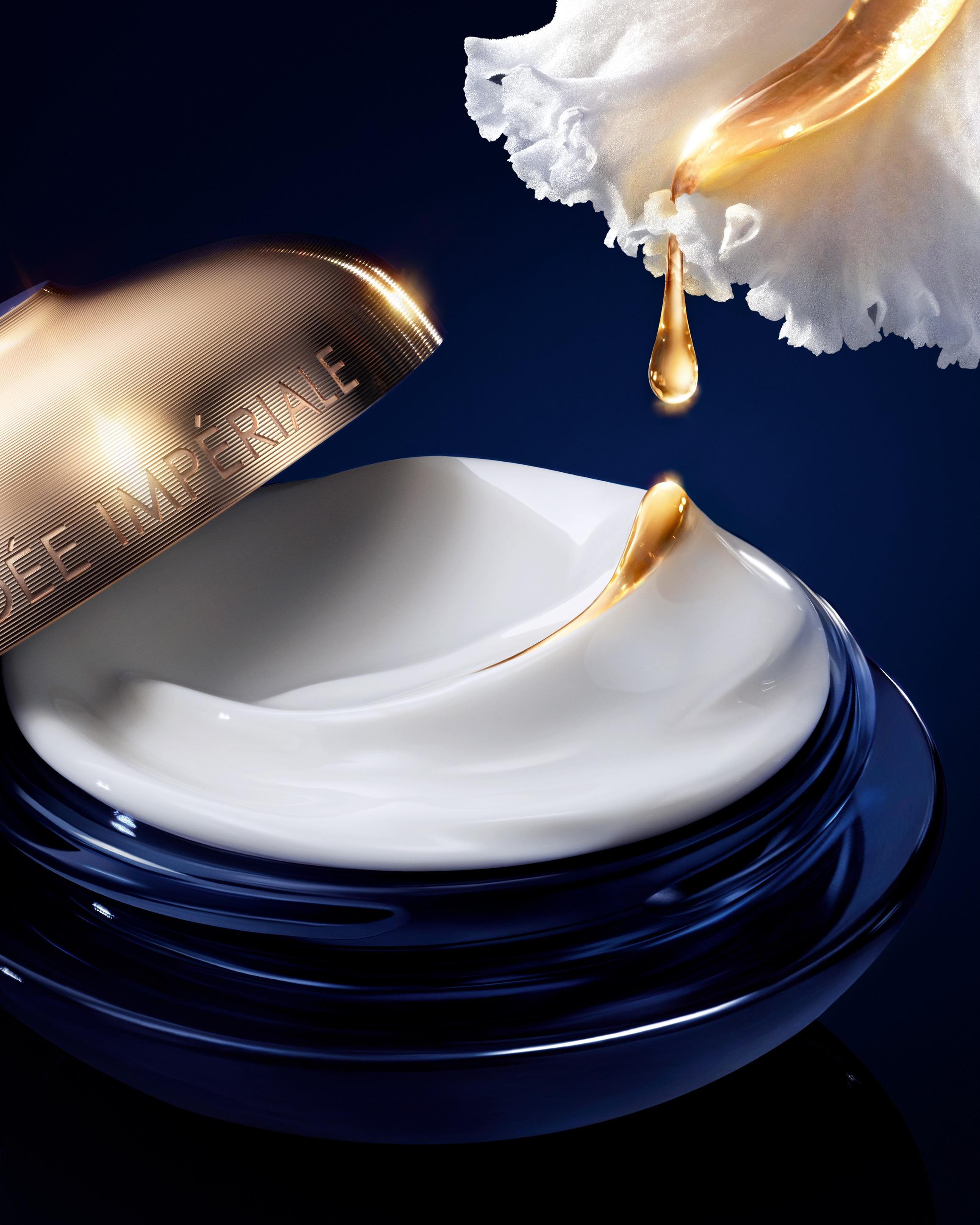 御庭蘭花極緻全效修護豐盈乳霜 $4,250/50ml、補充裝 $3,600/50ml