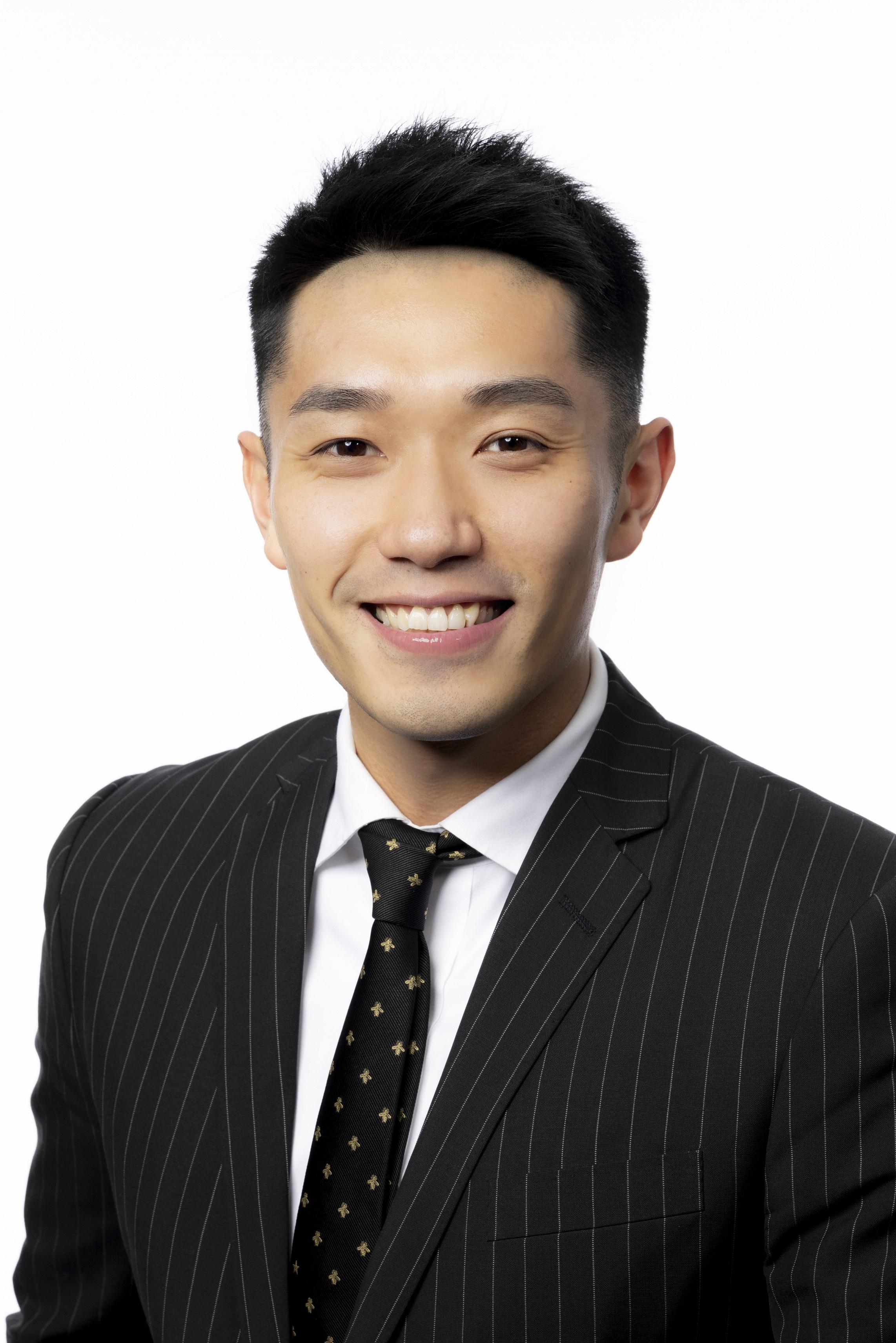 仲量聯行香港商舖部主管兼澳門總經理唐偉樂認為,政府宜借鑒鄰近城市舉辦大型國際活動,吸引高消費力及優質旅客,以帶動零售業及經濟。