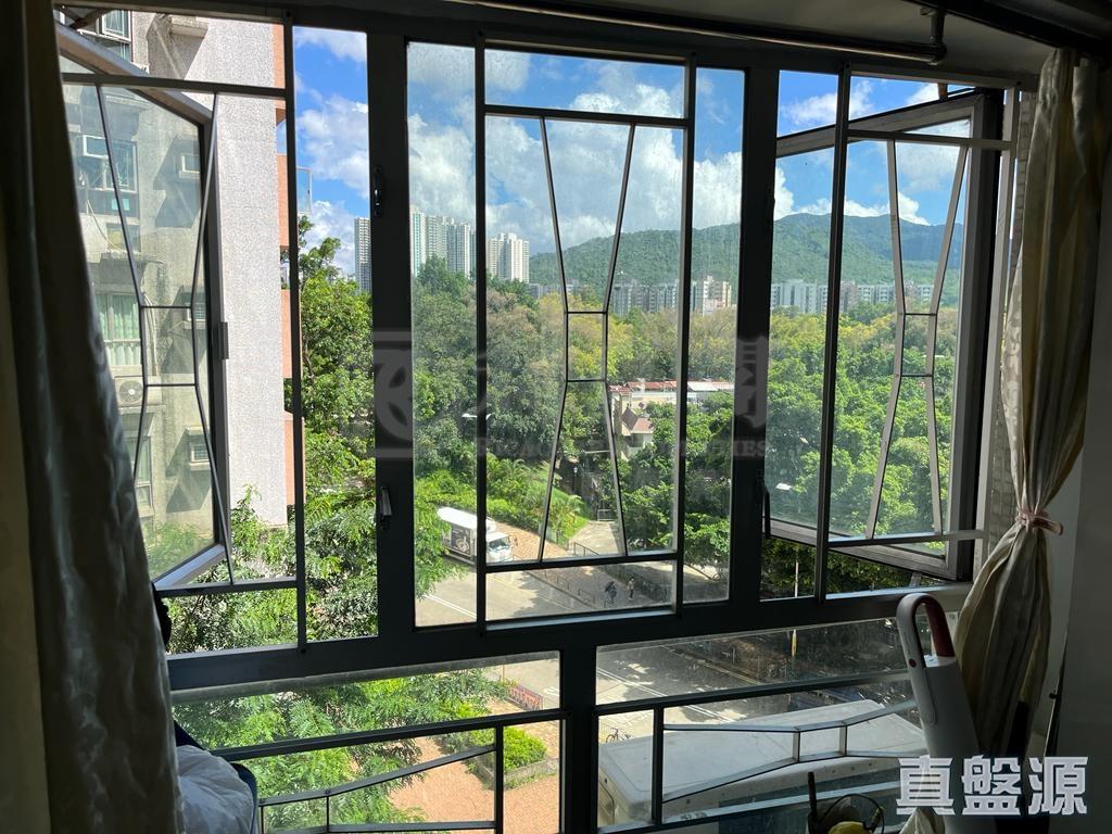 單位享翠綠開揚園景。(代理提供)