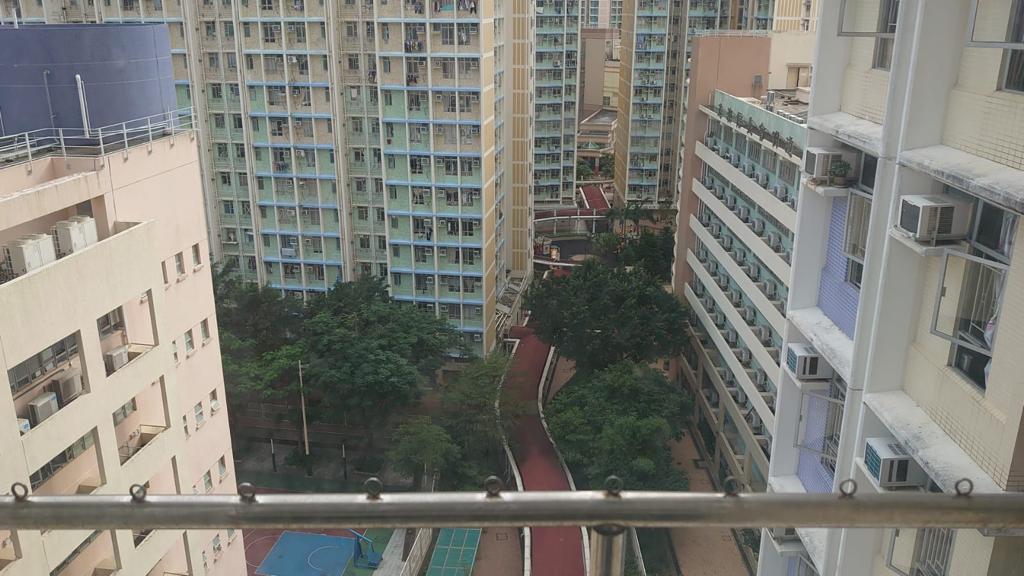 單位以內園及樓景為主,景觀算開揚。(代理提供)