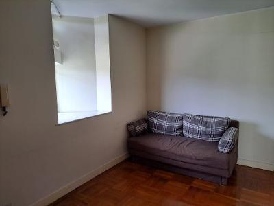 單位裝修企理,間隔實用。(代理提供)