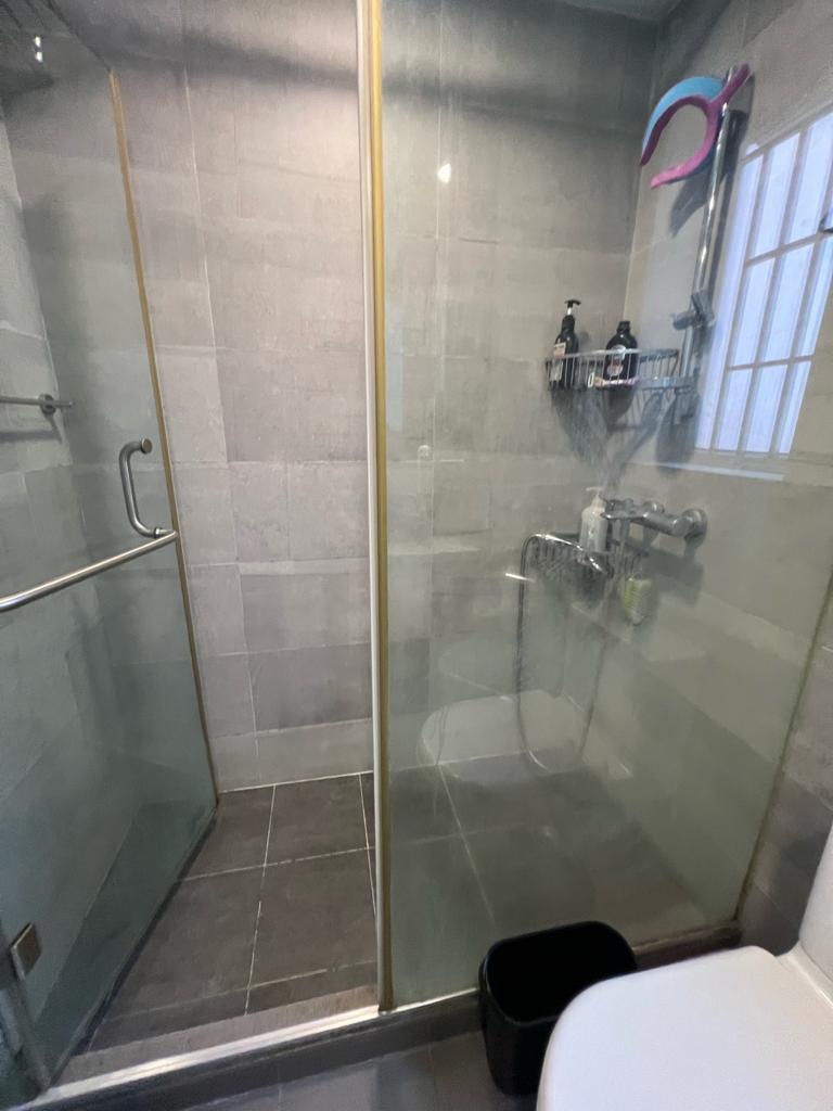 企缸面積闊落,保養得宜。(代理提供)