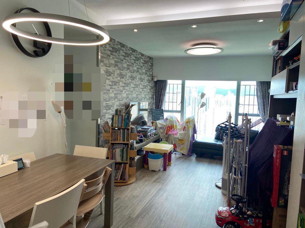 長方形大廳四正闊落,具空間感。(代理提供)