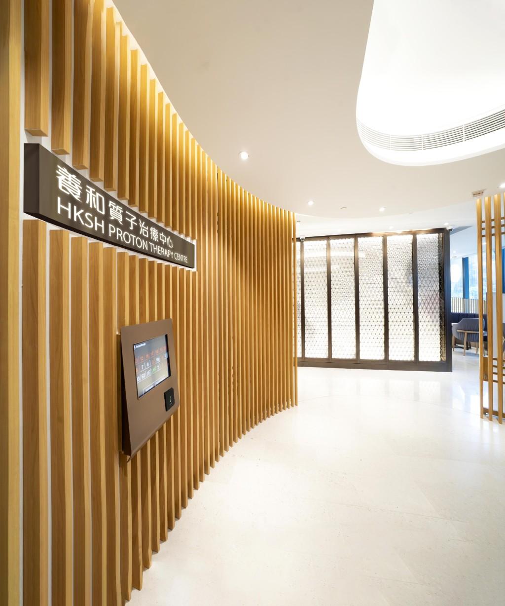 經過逾10年的籌劃和興建,養和質子治療中心於年中落成,目前為全港首間及唯一一間質子治療中心。(養和醫療提供)